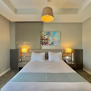 Aparthotel Loren Corniche ****